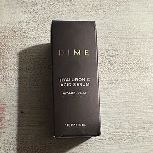 Black Hyaluronic Acid Serum